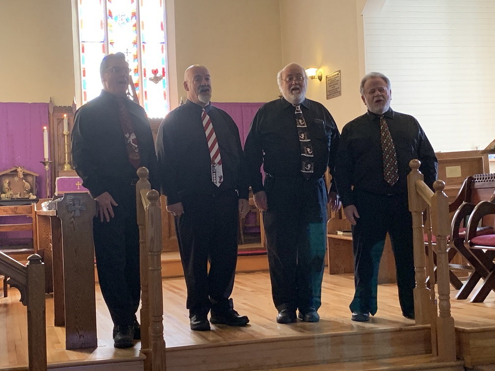 On Sunday December 8, 2019, St. Luke's was delighted to welcome the a cappella group Polaris who entertained the crowd with their beautiful voices.